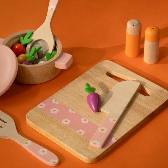 Playbox Grill & Chill Wooden Cooking Set | Wooden Kitchen Set Toy Natural Cooking Sets Pretend Play Toys for Kids
