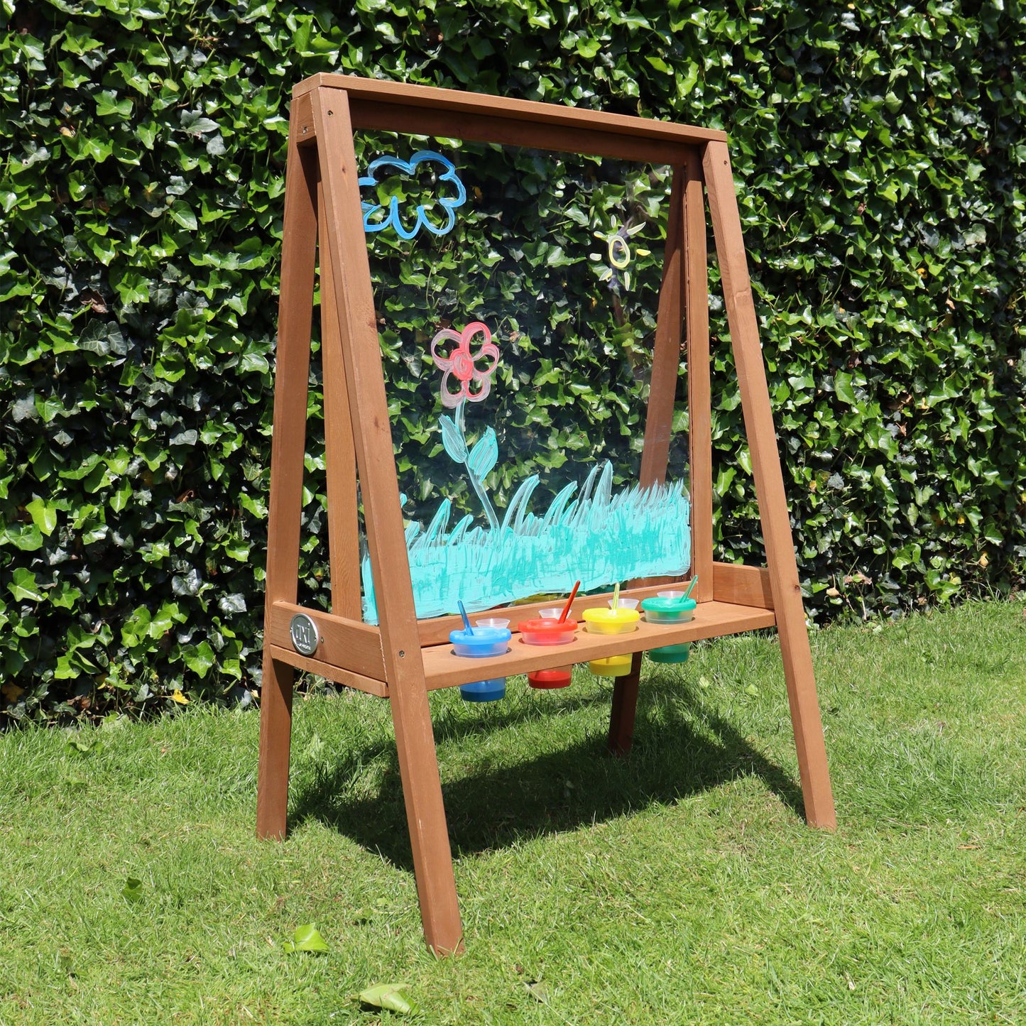 BYD Eric Activity Wooden Easel