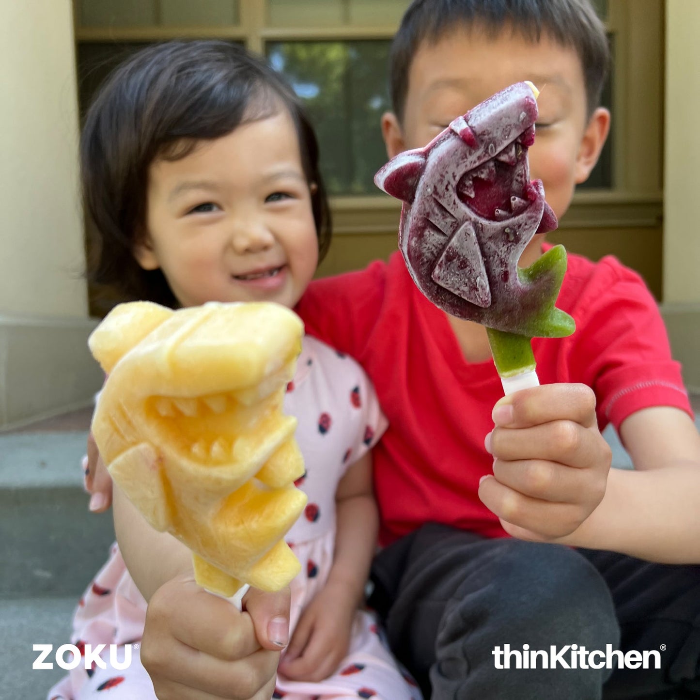 thinKitchen®Zoku Shark Ice Pop Mold