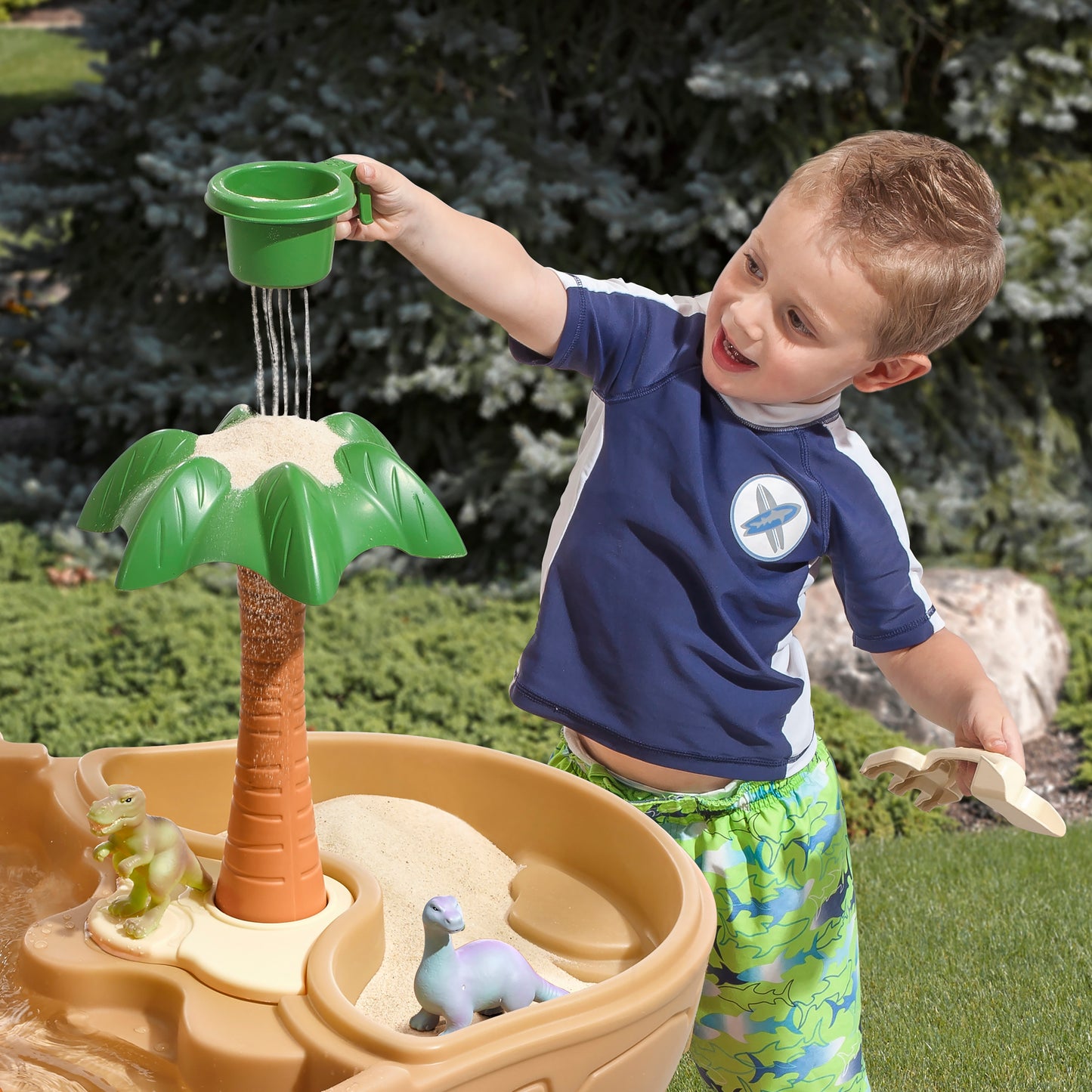 Step2 Dino Dig Sand & Water Table