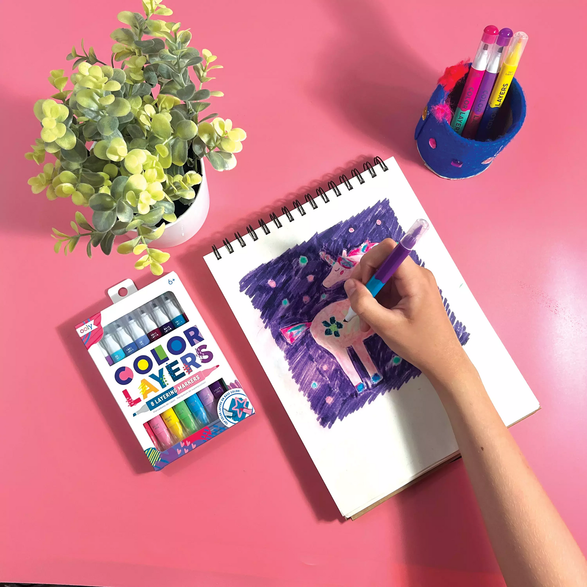 COLOR LAYERS DOUBLE ENDED LAYERING MARKERS SET OF 8