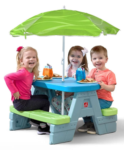 Step2 Sun & Shade Picnic Table W/Umbrella