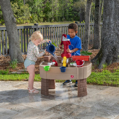 Step2 Pump & Splash Discovery Water Table
