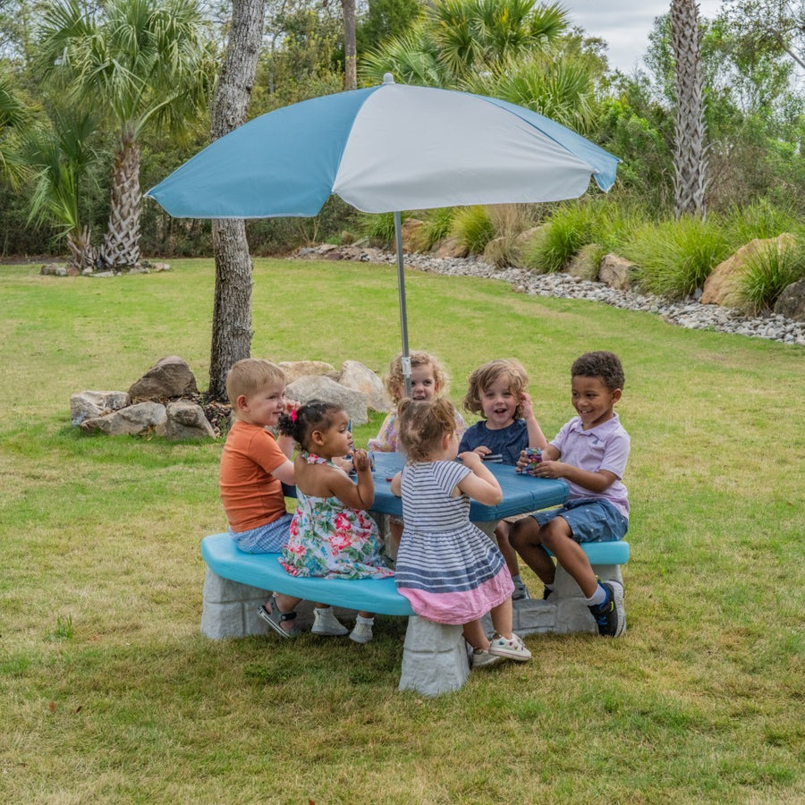 Step2 Sun & Fun Picnic Table With Umbrella