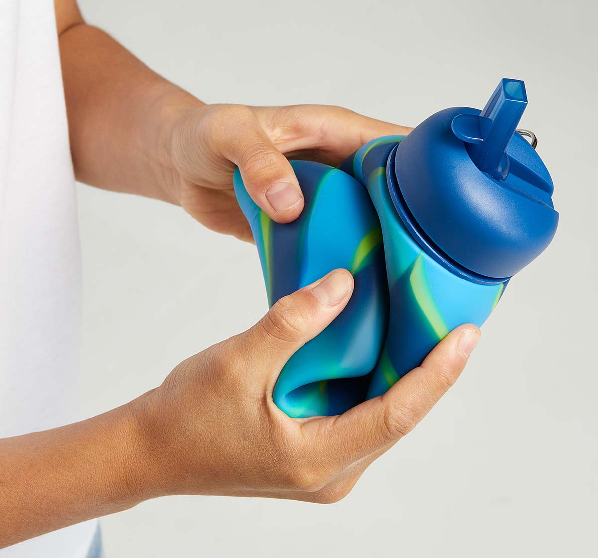 SMIGGLE Mirage Collection Bottles Silicon Mid Blue 4Y+