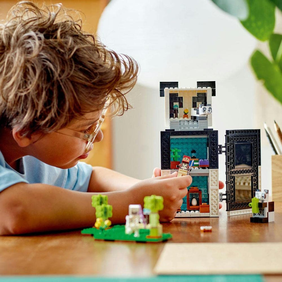 LEGO Minecraft The Panda Haven Building Toy Set (553 Pieces)