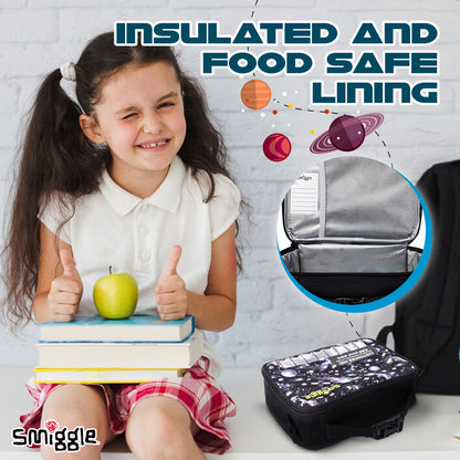 Smiggle NE LBOX SQ ATTACH ID FLY HI FLY HI BLACK  | Lunchbag