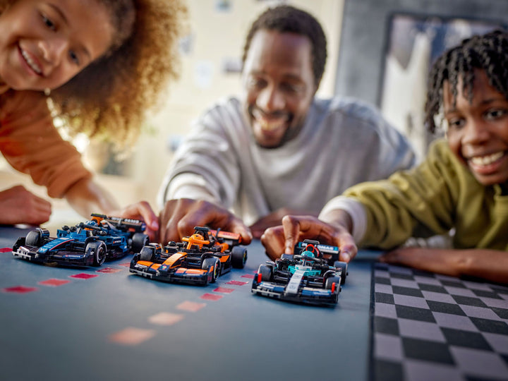 LEGO Mercedes-AMG F1fi W15 Race Car V29