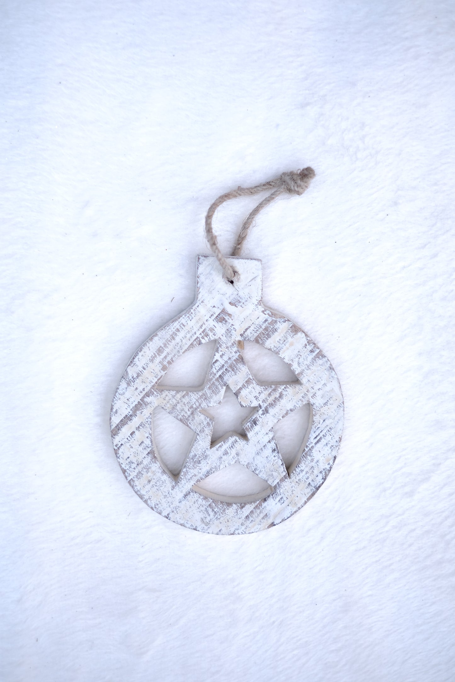 HERMES by SWEN, Pack of 4 Wooden Christmas Tree Ornaments - Star, Tree, Candyman, Santa