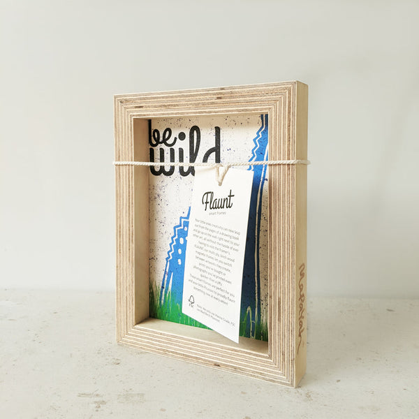 FLAUNT - Magnetic Picture Frame - 5x5 (Grey)