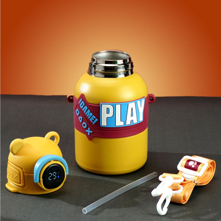 Little Surprise Box, Yellow Game Theme tempertaure Controlled Stainless Steel Kids Water Bottle, 550 Ml