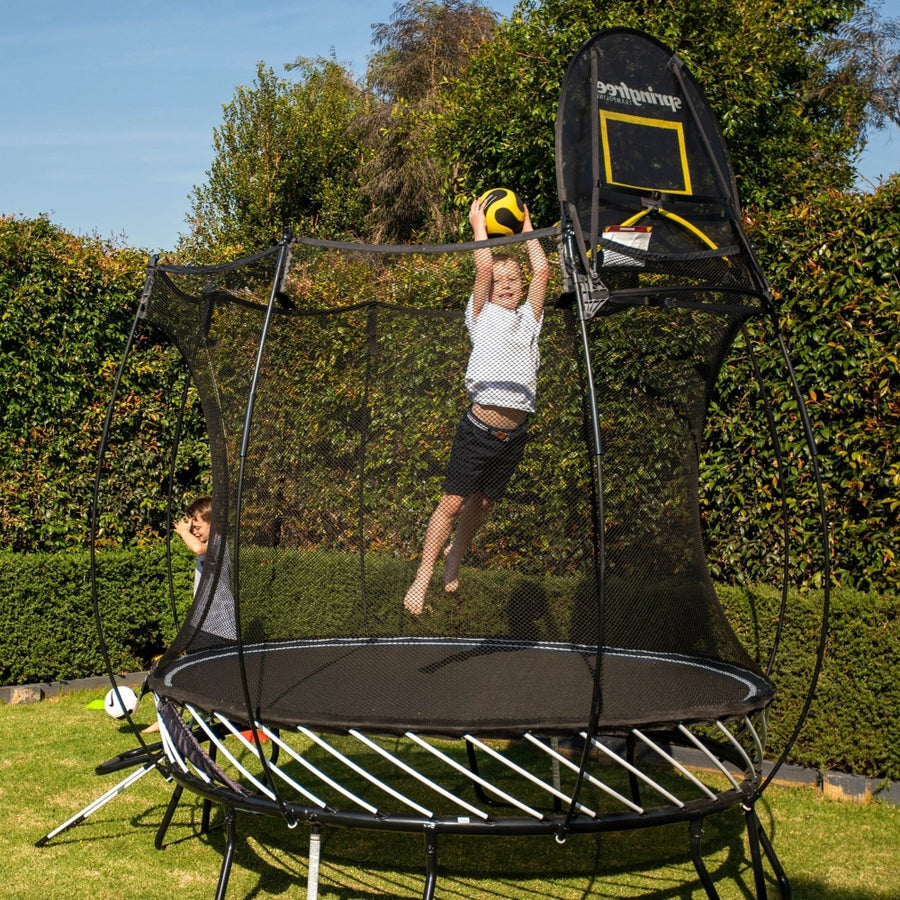 Springfree Compact Round Trampoline With Enclosure and with Flex R Hoop Basket Ball