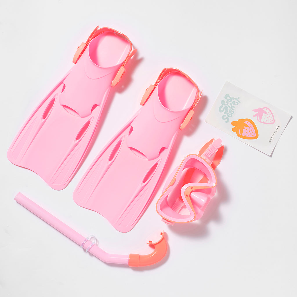 SUNNYLiFE pink color Kids Dive Set Medium Sea Seeker Strawberry