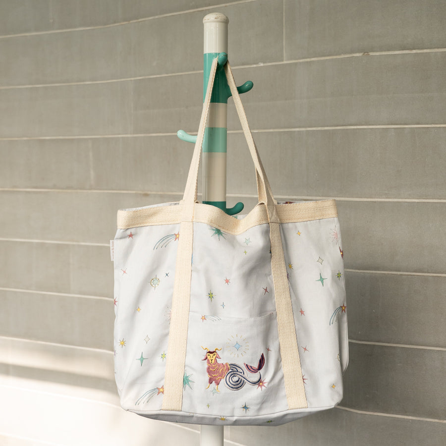 Star Chasers Tote Bags