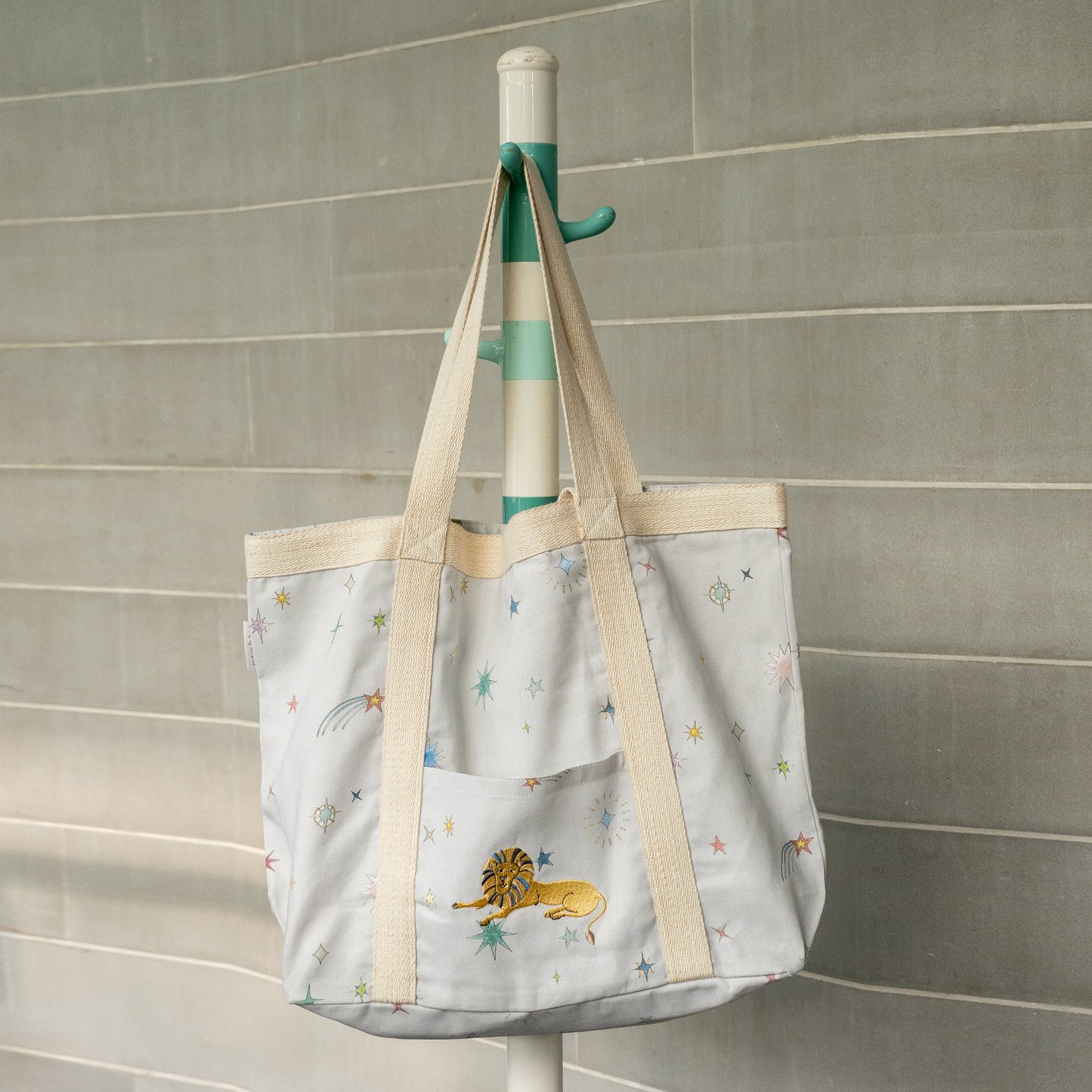 Star Chasers Tote Bags