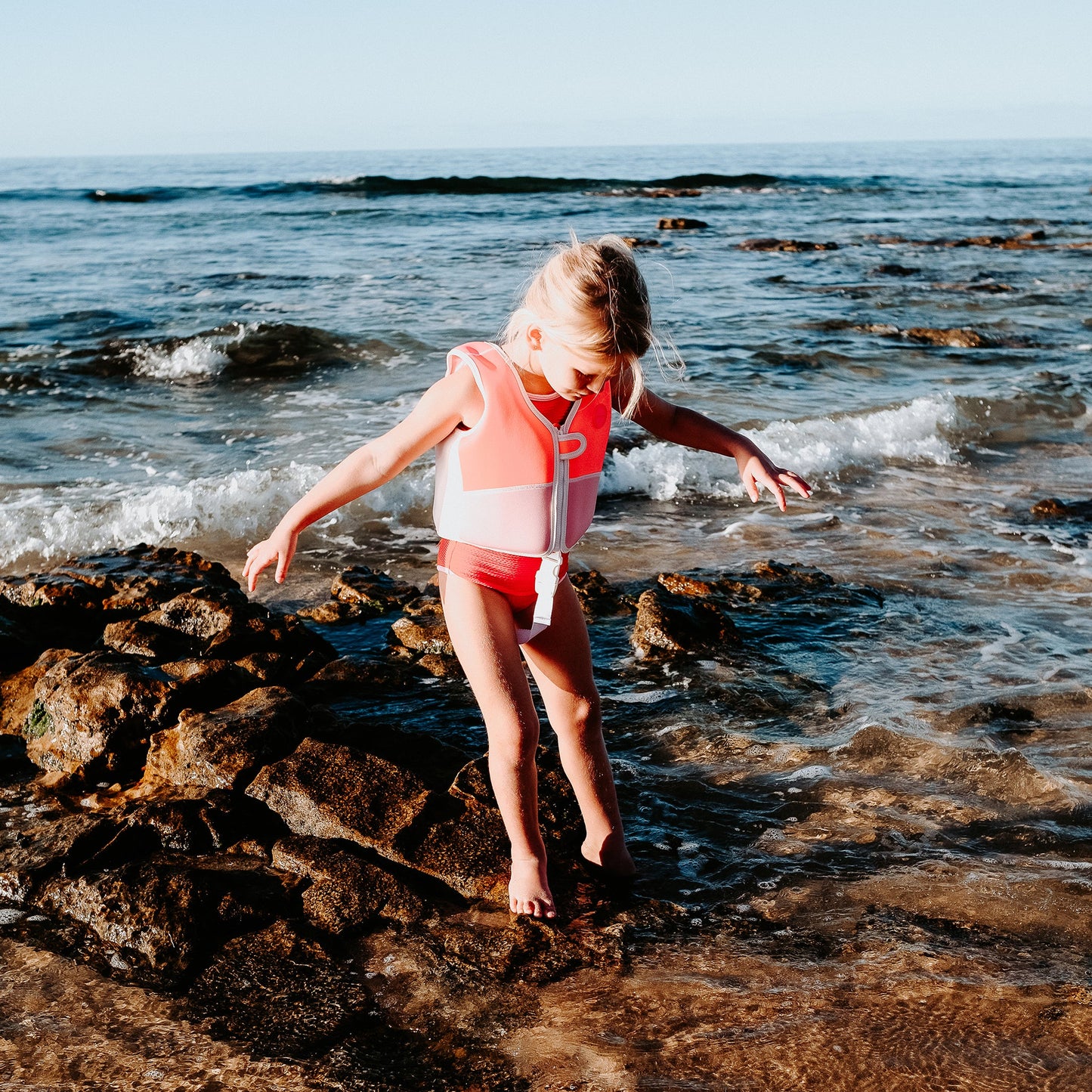 Melody the Mermaid Swim Vest 1-2 Neon Strawberry