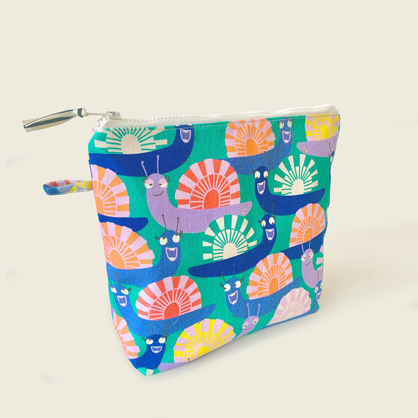 TRAVEL - Toilet Bag - Glo
