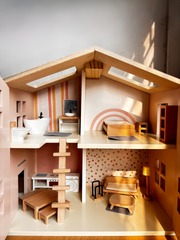 Playbox Pop's Doll House