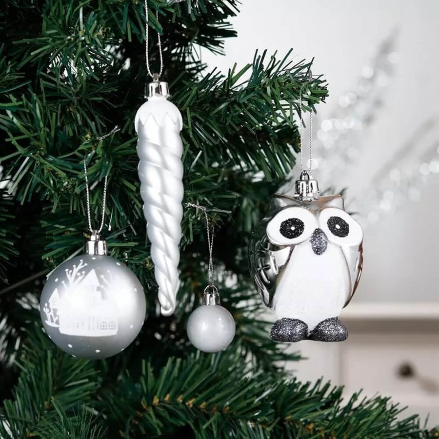 Christmas Ball Ornaments XMas Tree Hanging Decorations Silver & White theme christmas Balls, 90 pcs Box Set - Little Surprise BoxChristmas Ball Ornaments XMas Tree Hanging Decorations Silver & White theme christmas Balls, 90 pcs Box Set