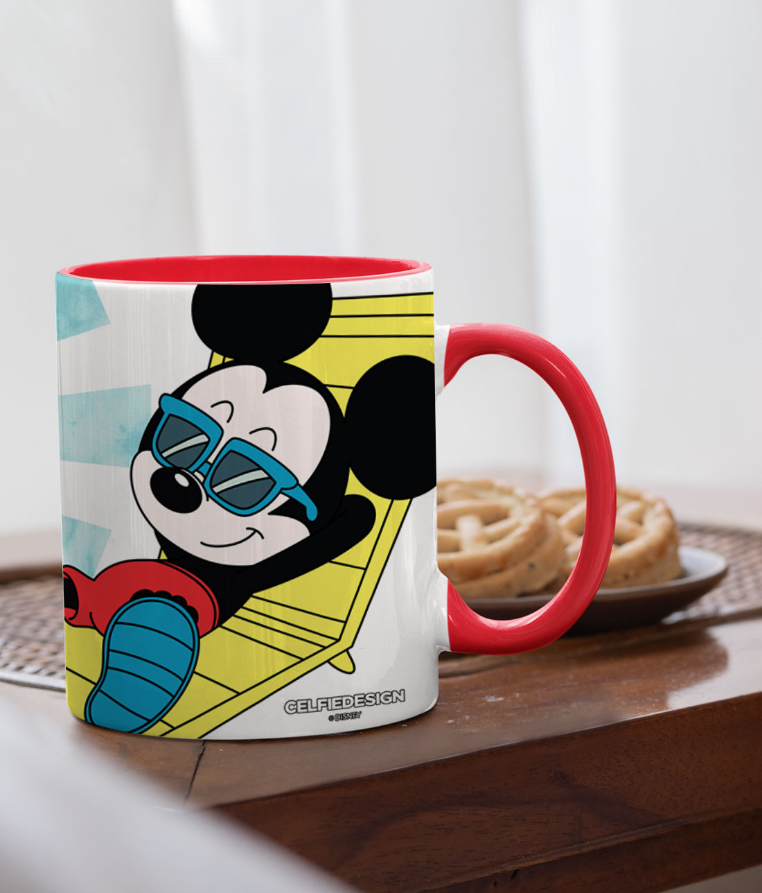 Mickey Chilling - Coffee Mugs Red