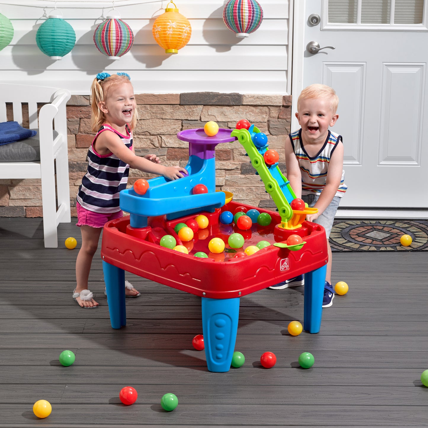 Step2 Stem Discovery Ball Table