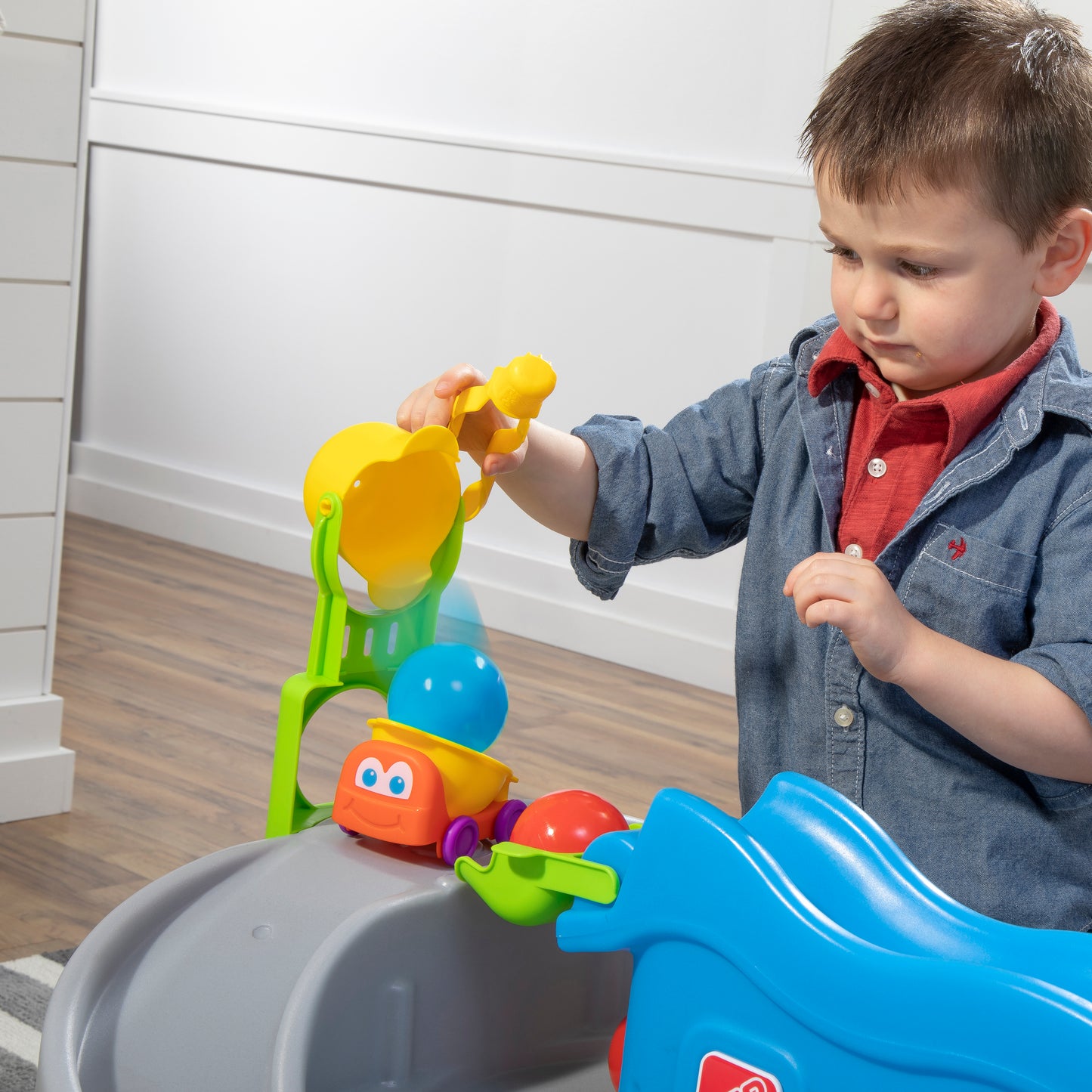 Step2 Ball Buddies Truckin' & Rollin' Play Table