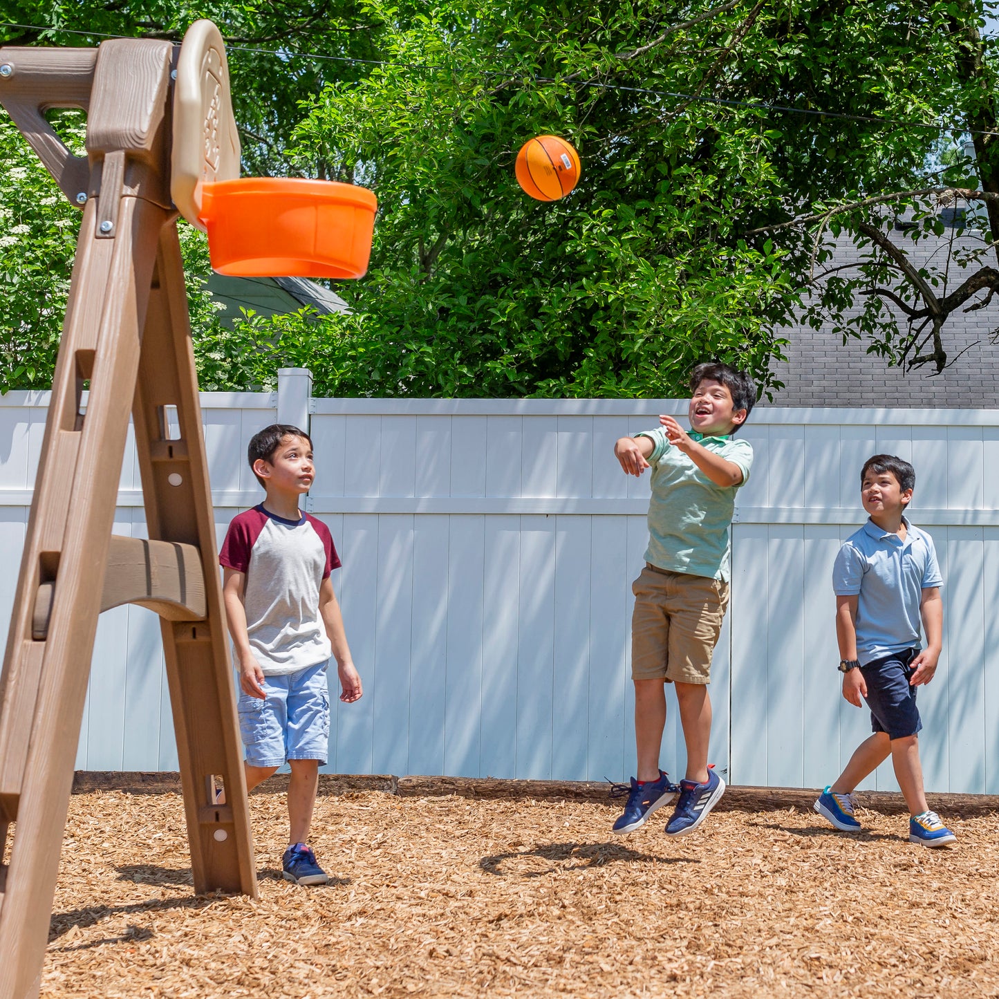 Step2 Naturally Playful Adventure Lodge Play Center